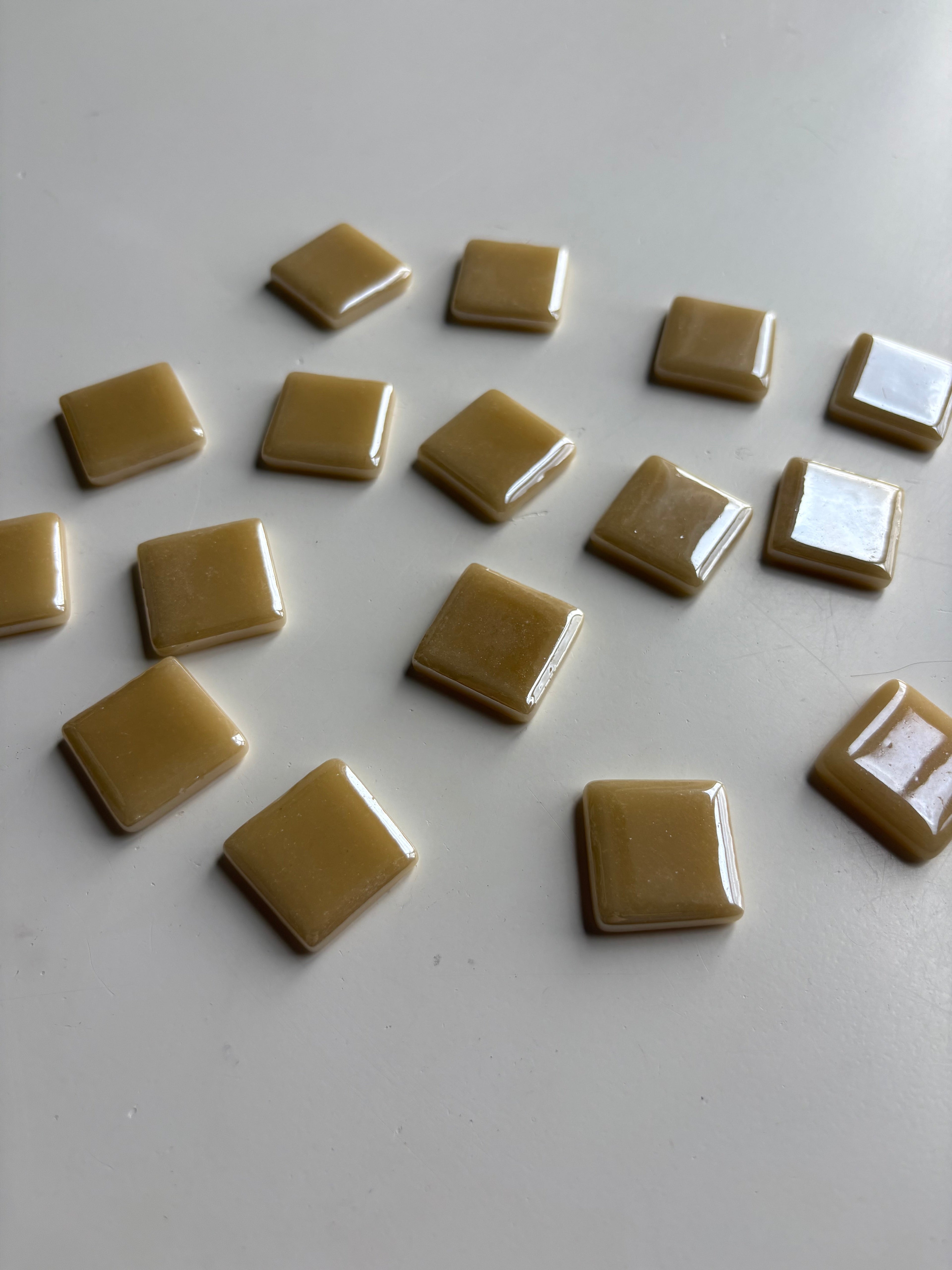 BM-38 Lüster Bej Sanatsal Mozaik 25x25 karsanmozaik