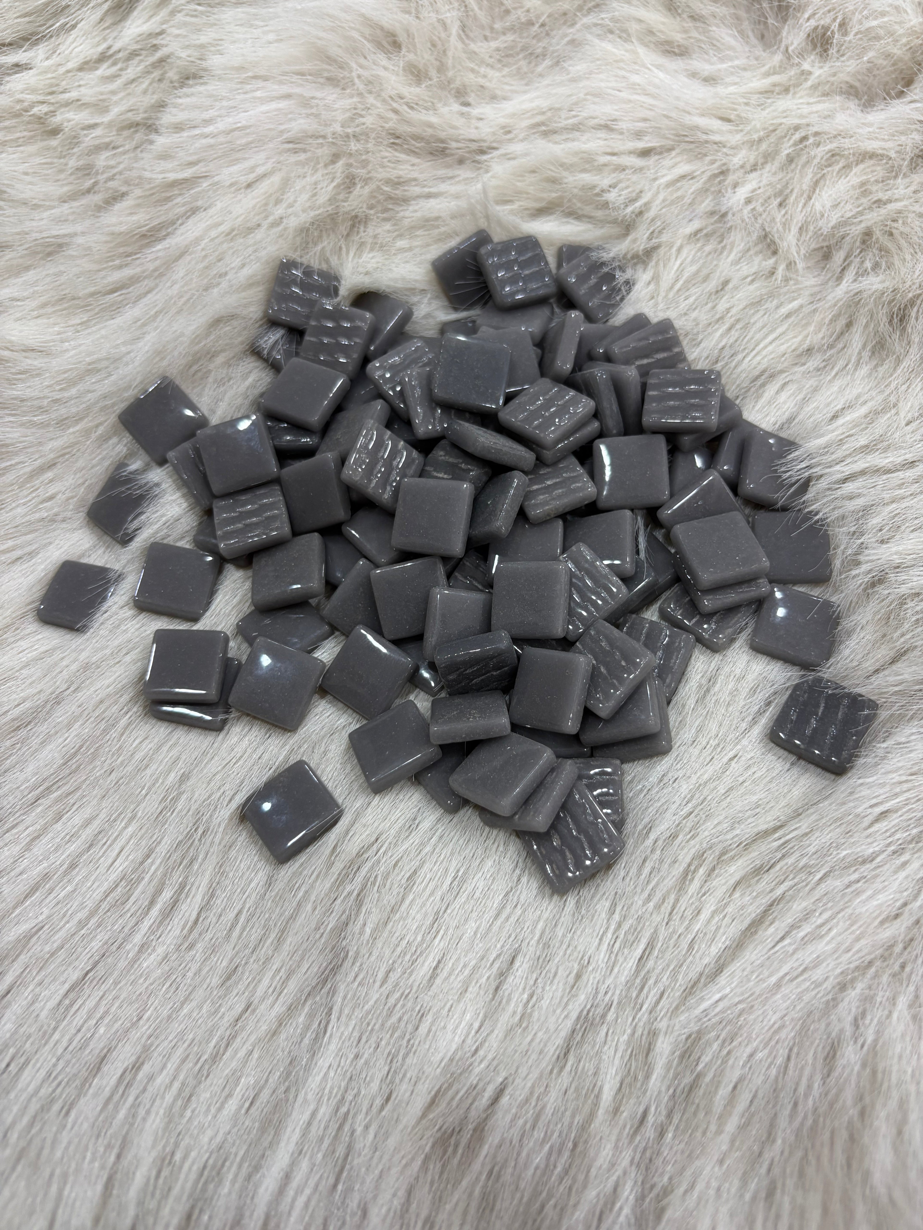 Sanatsal Mozaik KM-03 Koyu Gri 15x15mm - 100% Cam
