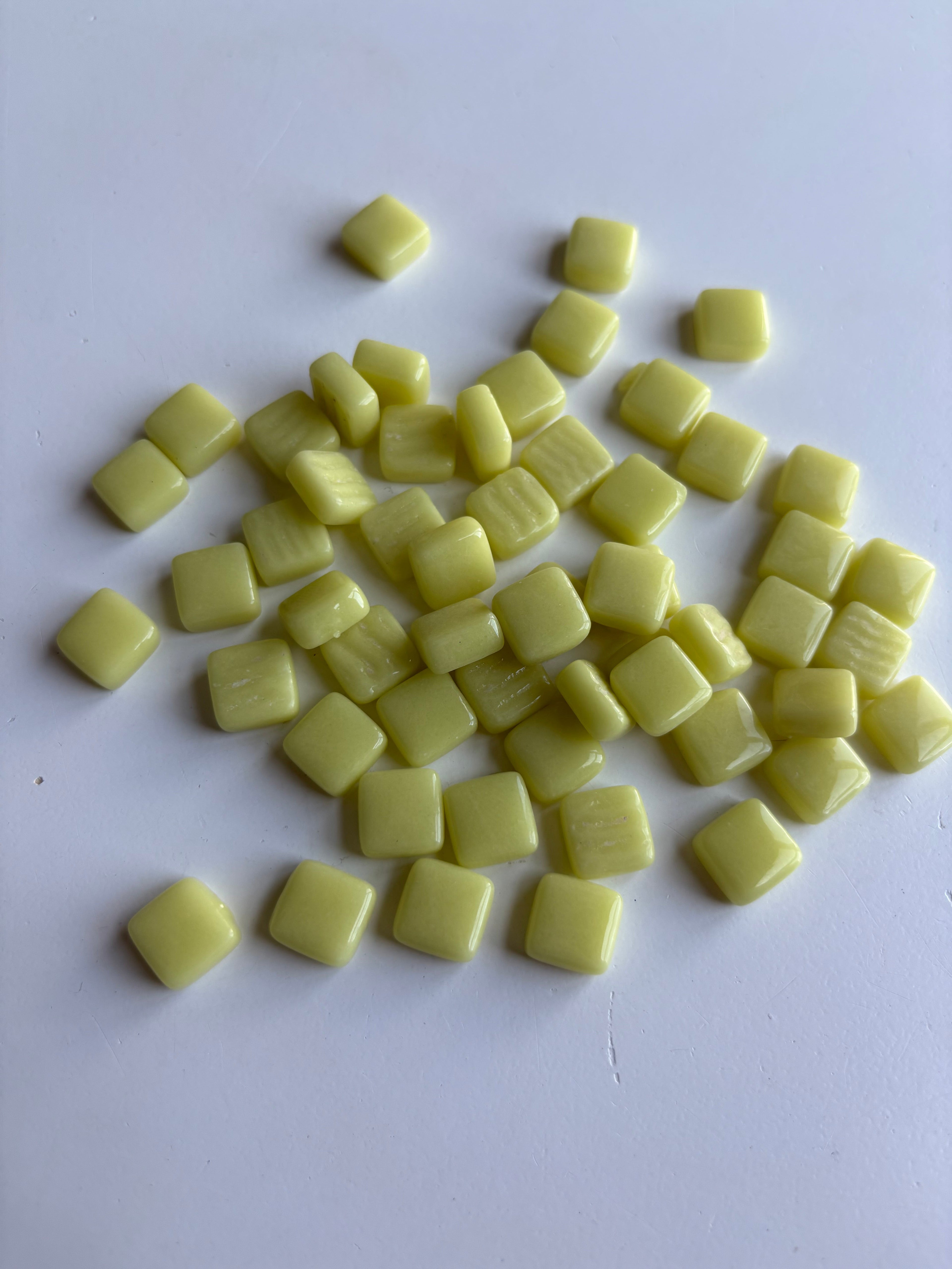 cam-mozaik-limon-sari