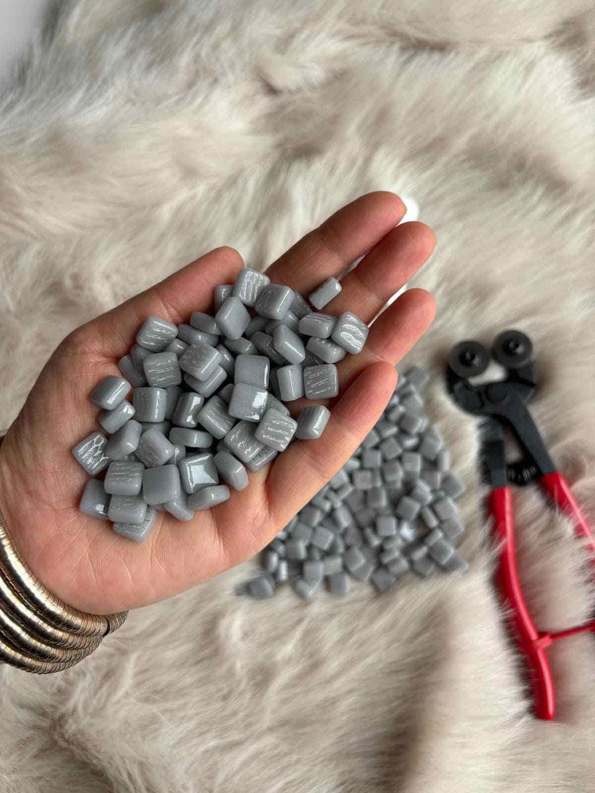 CM-05 Açık Gri Sanatsal Mozaik 10x10mm - KARSAN MOZAİK