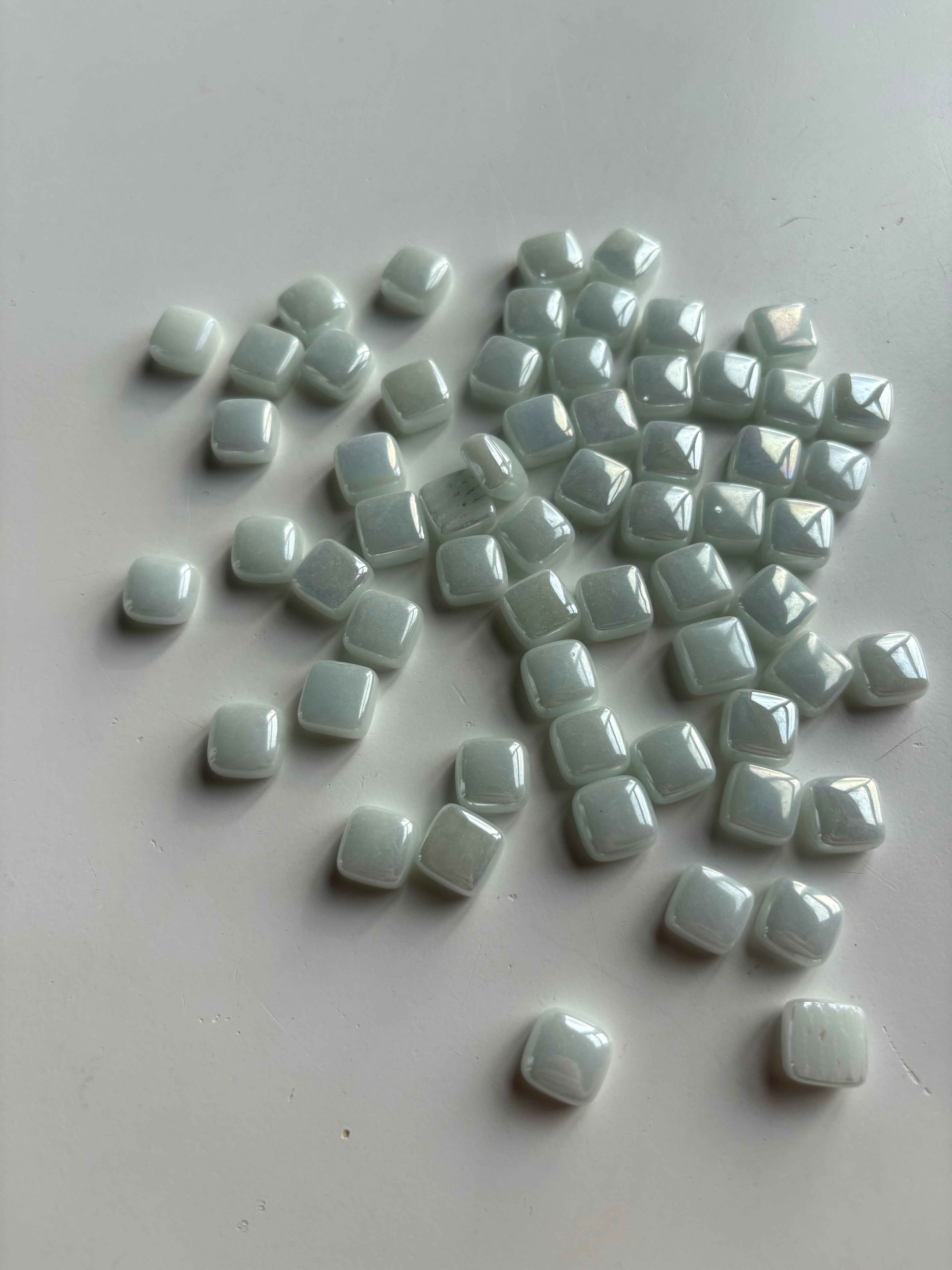 CM-10 İnci Beyaz Sanatsal Mozaik 10x10mm